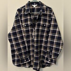 Old Navy flannel boyfriend shirt. Size XL